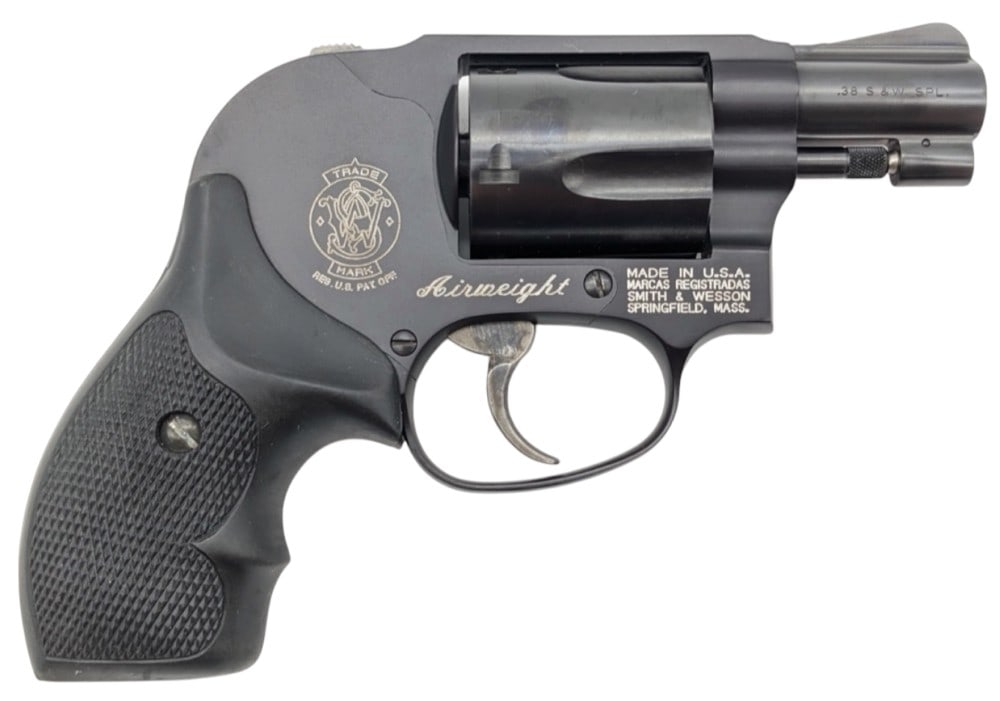 Smith & Wesson Model 38-2 Airweight .38 Spl Shrouded Hammer Revolver (1 of 8)