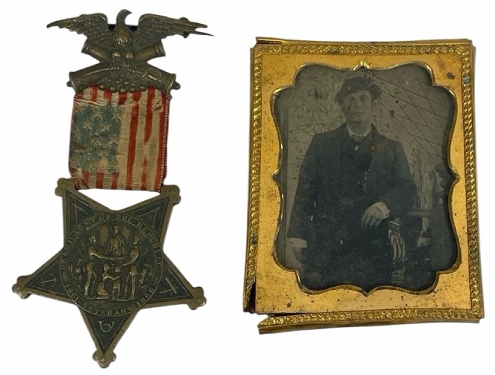 Civil War Union Soldier Tintype with Grand Army Republic "GAR" Metal: Civil War Union Soldier Tintype with Grand Army Republic "GAR" Metal. The tintype is in used condition with a broken frame. The "GAR" metal displays well showing wear on the cloth flag, metal is nicel