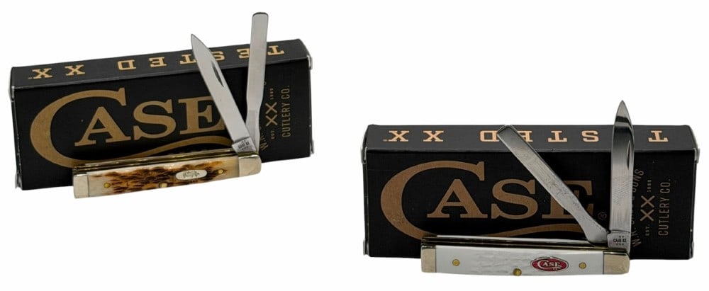 2025 Case SparXX White Synthetic Standard and Amber Bone Peach Seed Jig Baby Doc Knives w/Boxes: 2025 Case SparXX White Synthetic Standard Jig Baby Doc 60178 (6282SP SS) knife in box and 2025 Case XX Amber Bone Peach Seed Jig Baby Doc 10797 (6282SP SS) knife with box.? Both knives are in like new