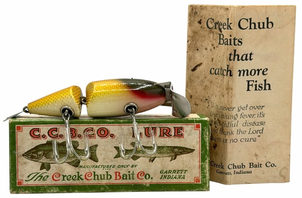 Creek Chub No. 2404 Wiggle Fish Golden Shinner Wooden Fishing Lure w/Original Box and Paperwork (1 of 8)
