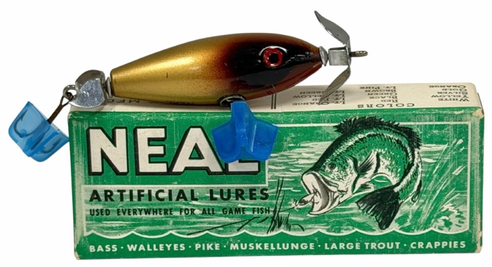 Neal Bait Manufacturing Spinner Lure w/ Box: Neal Bait Manufacturing Spinner Lure w/ Box. This is a Neal Bait Manufacturing Spinner Lure manufactured in Columbus, Indiana. This lure comes in the original box and redwood gold body. This lure is i