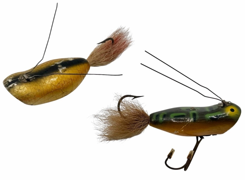 Heddon Weedless Widows No. 220 and Heddon Weedless Widow Frog Jr. Wooden Fishing Lures (1 of 7)