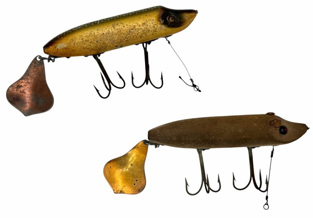 (2) Heddon Flap Tails No. 7000 Chipmunk & Silver Scale 2pc Hardware, Glass Eye Wooden Fishing Lures: (2) Heddon Flap Tails No. 7000 Chipmunk & Silver Scale 2pc Hardware, Glass Eye Wooden Fishing Lures