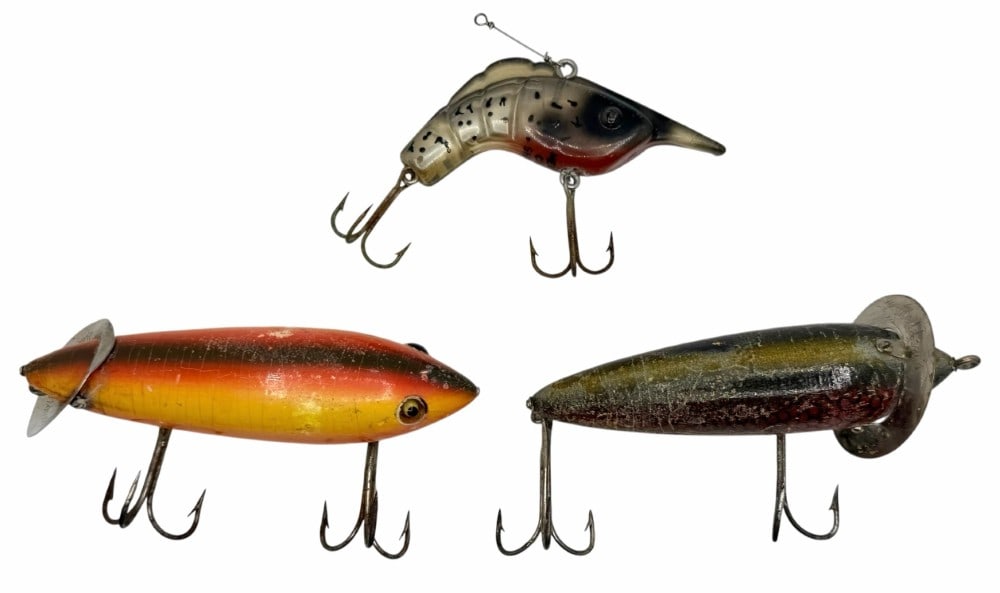 Heddon Crab Wiggler No. 1800 Rainbow, Heddon Crab Wiggler L-Rig, and Heddon Craw Shrimp Lures (1 of 9)