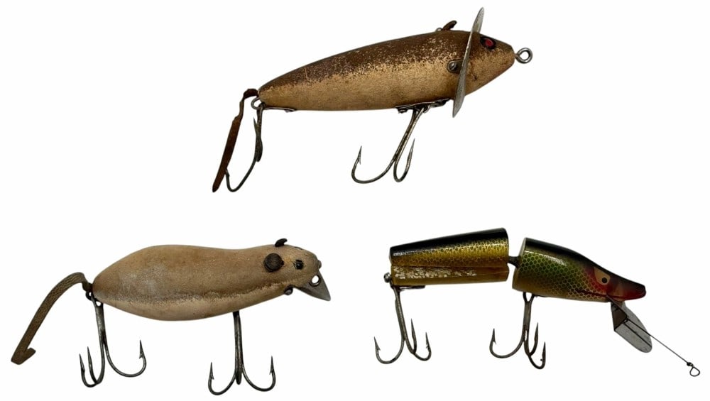Heddon Surface Minnow Series 210, Heddon Brown Mouse, and Heddon Scissor Tail Lures (1 of 10)
