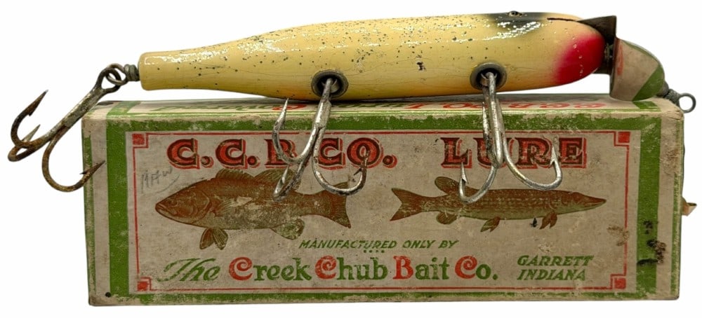 Creek Chub Huskie Pikie No. 2318 Silver Flash Glass Eyes Wooden Lure w/Box (1 of 6)