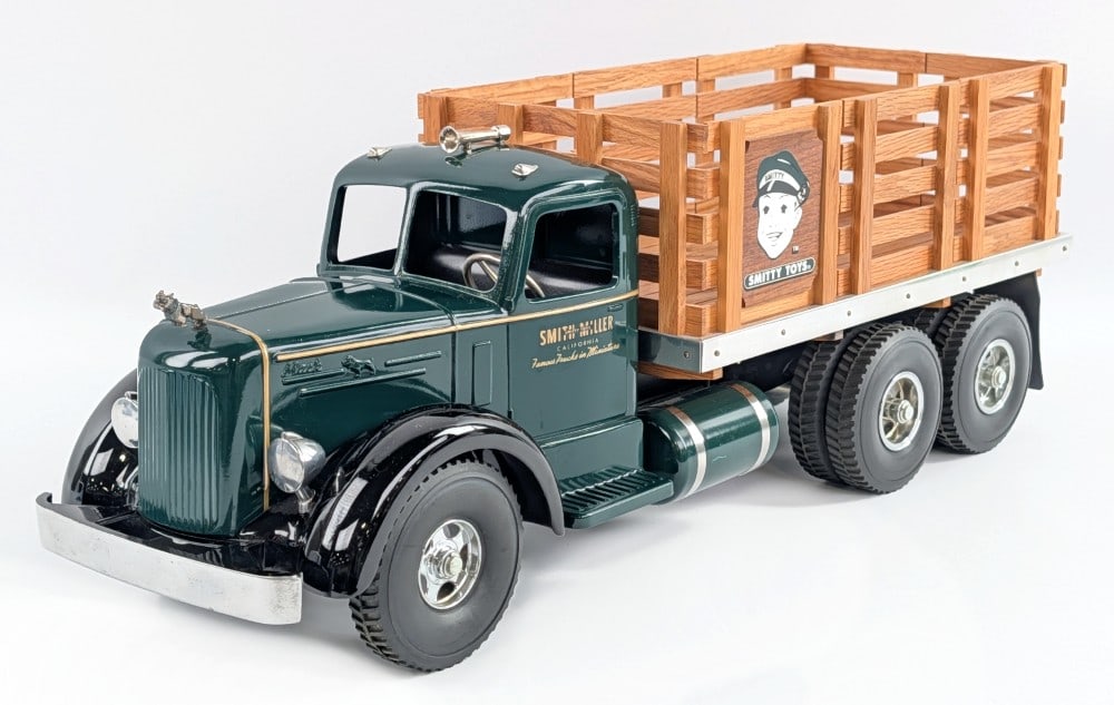 Fred Thompson Smith Miller L Mack Stake Bed Truck (1 of 9)