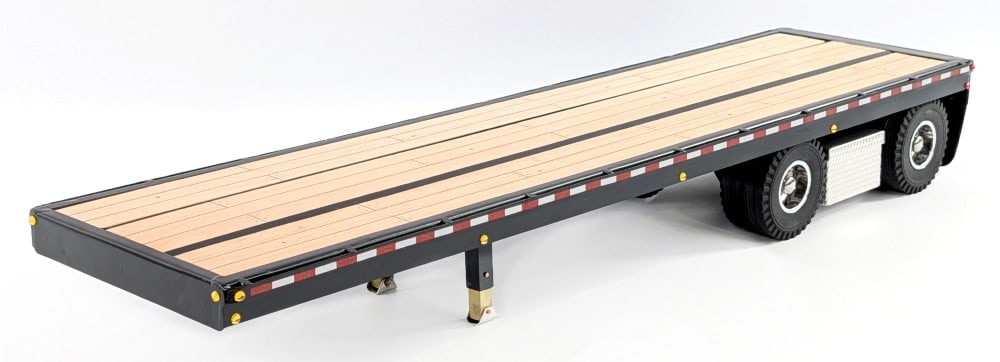 M&J Custom Flatbed Trailer (1 of 8)