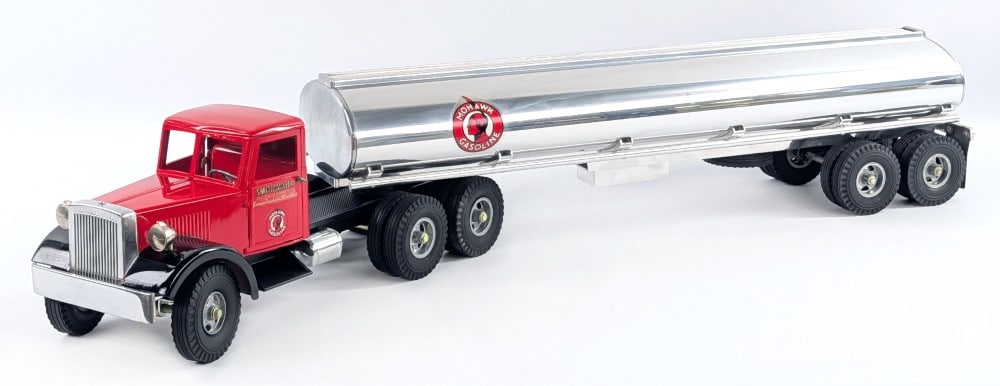 Fred Thompson Smith Miller MIC Style Truck w/ Mohawk Tanker (1 of 13)