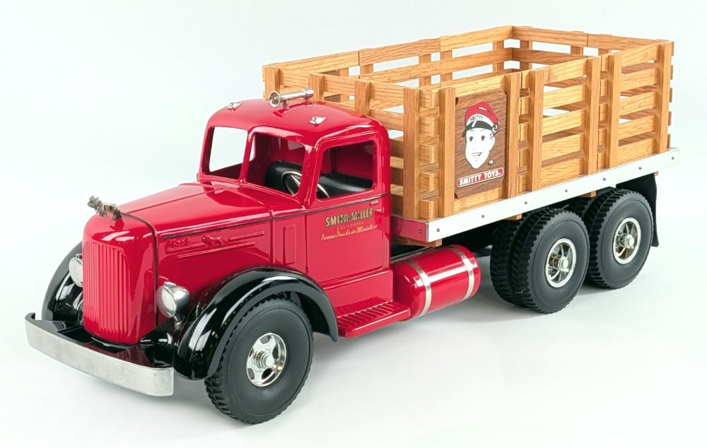 Fred Thompson Smith Miller L Mack Stake Bed Truck (1 of 8)