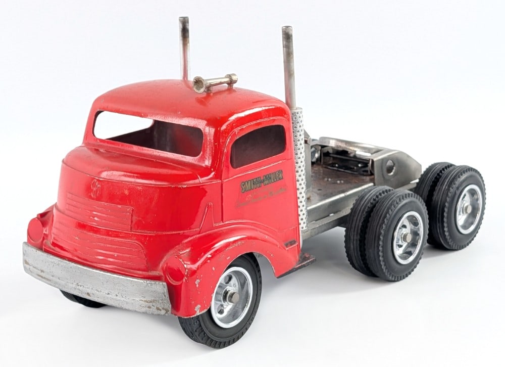 Custom Smith Miller GMC Semi Truck (1 of 7)