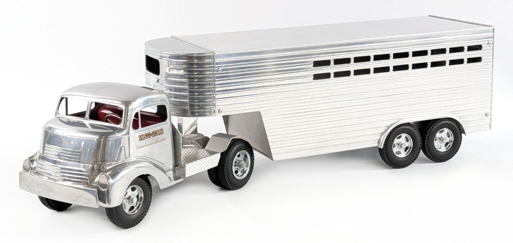 Fred Thompson Smith Miller GMC Truck w/ Livestock Trailer: Fred Thompson Smith Miller GMC with cattle / livestock trailer. Limited edition #44 of 175. Displays well with a nice chrome finish. Very good condition in the foam lined box. Measures approximately 2
