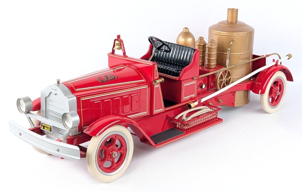 King K Custom Packard Fire Pumper Truck: High quality King K custom Packard fire pumper truck. The truck displays extremely well with spoked wheels, white rubber tires, hoses, bell, painted in red overall with pinstriping and gold pump