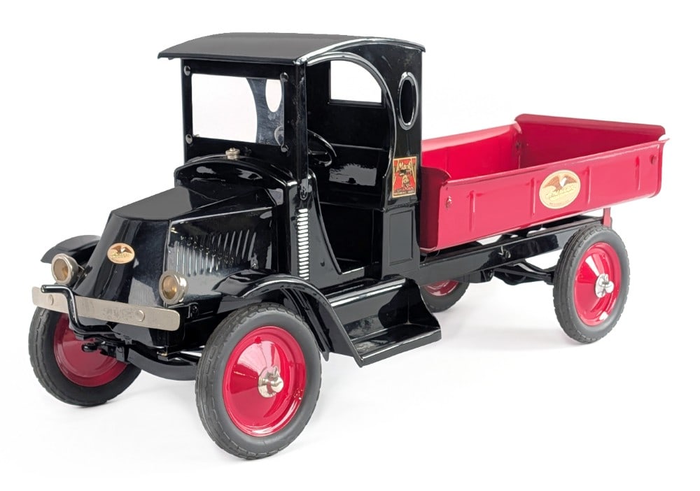Restored American National Mack Dump Truck (1 of 9)