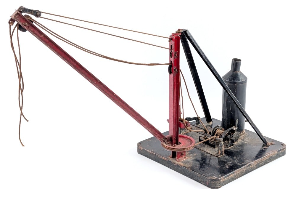 Unrestored Buddy L Large Derrick On Base (1 of 8)