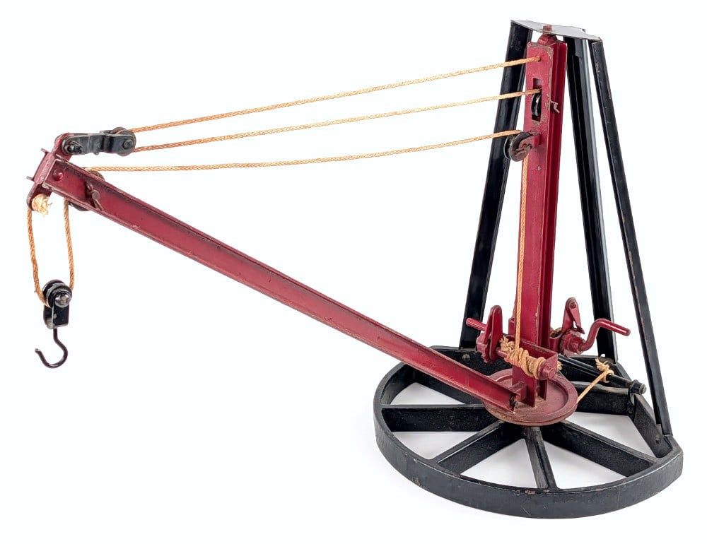 Buddy L Small Derrick on Swivel Base (1 of 8)