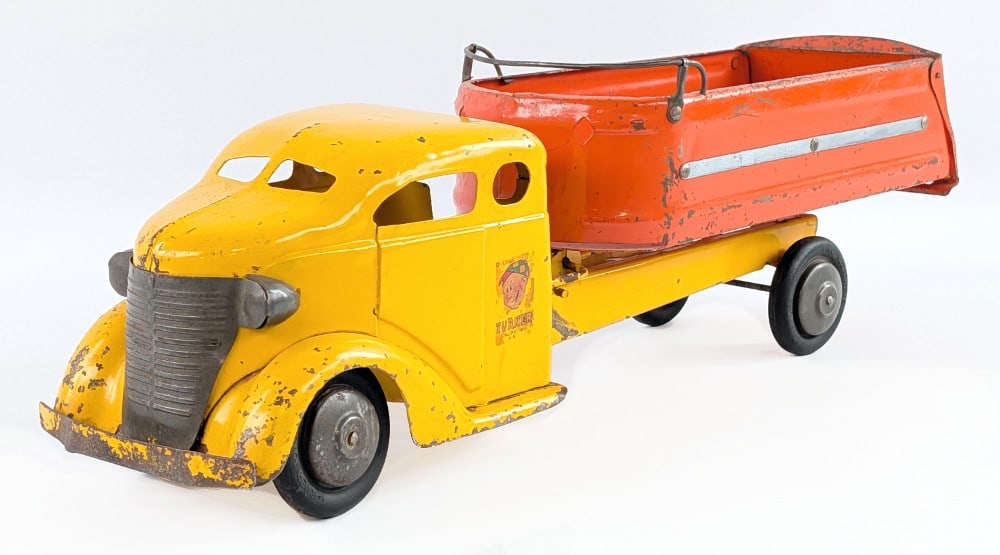 Turner Dump Truck (1 of 9)