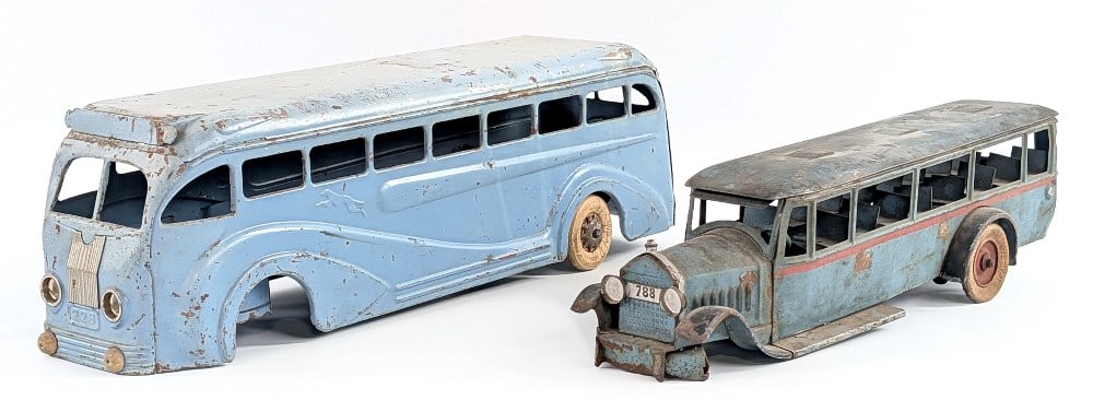 (2) Kingsbury Bus Toys (1 of 11)