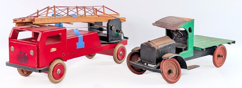 Custom White Flatbed Truck and Foreign Wood Toy Fire Truck: Custom White flatbed truck and foreign wood toy fire truck. The flatbed is in fairly rough condition, but could be used for parts. The ladder truck has damage to the ladders and paint loss / wear from