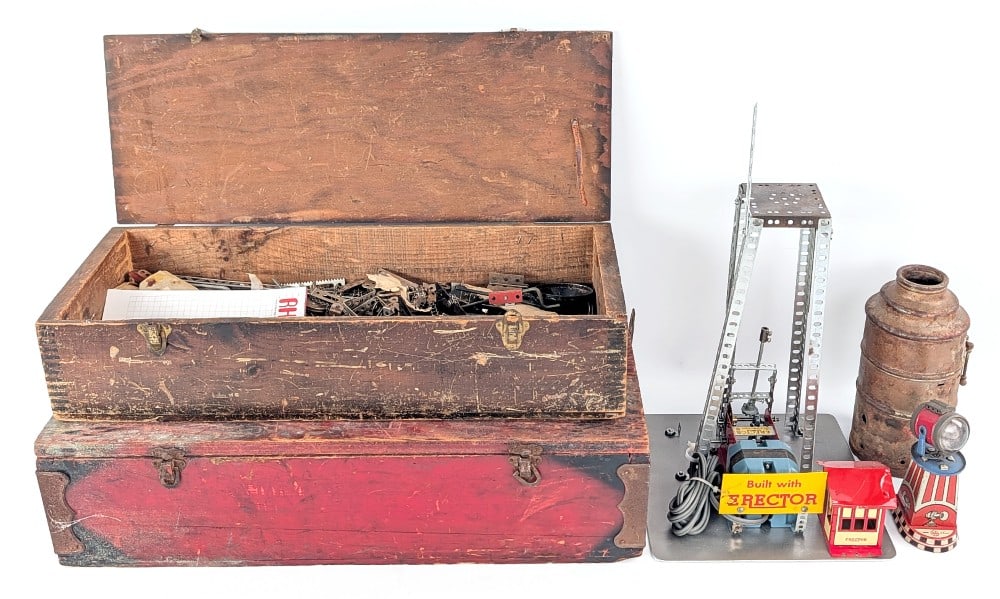 Gilbert Erector Toy Parts (1 of 15)