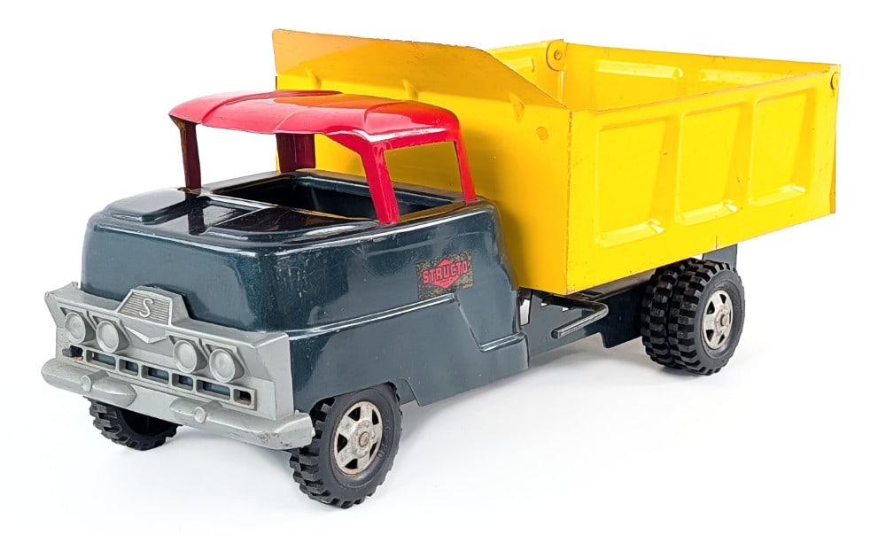 Original Structo Dump Truck (1 of 7)