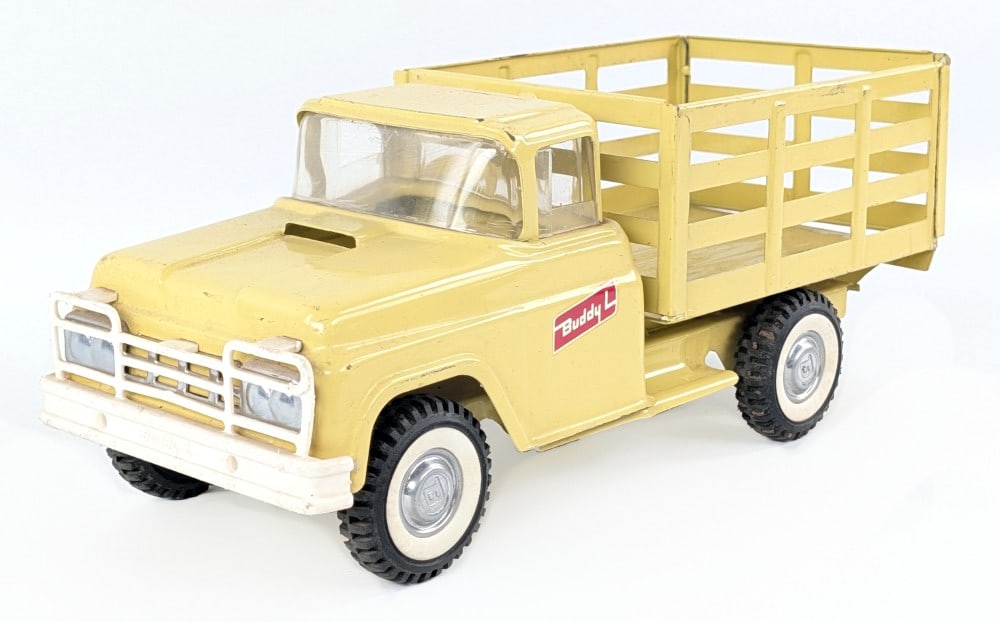 Original Buddy L Stake Bed Truck (1 of 6)