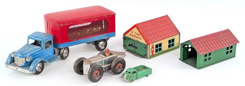 Wyandotte Service Station, Marx Racer, Foreign Truck, and Garage (1 of 11)