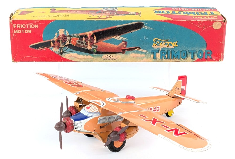 T.N. Japan Tin Friction Ford Trimotor Airplane w/ Box (1 of 8)