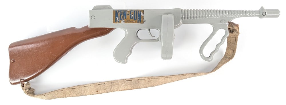 Kennedy Warren Mfg. Ken-Gun Tommy Gun Toy w/ Sling (1 of 11)