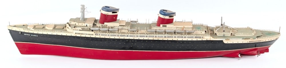 Handcrafted United States SS Ocean Liner Model Ship Replica (1 of 13)