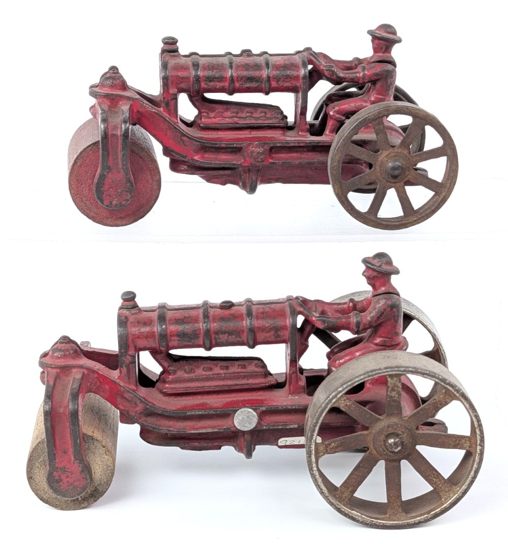 (2) AC Williams Road Roller Tractors: (2) AC Williams road roller tractors. Includes two different size variations. The larger one has a repair to the main rivet. The smaller one has some minor paint touchup. Both show paint loss and wear