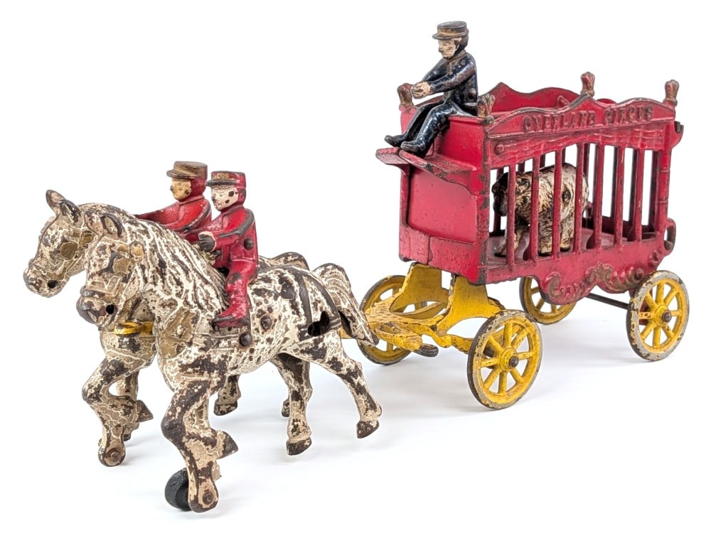 Kenton Cast Iron Overland Circus Wagon (1 of 9)