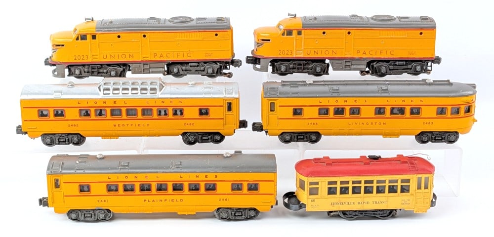 Lionel Union Pacific Passenger Set and 60 Transit (1 of 7)