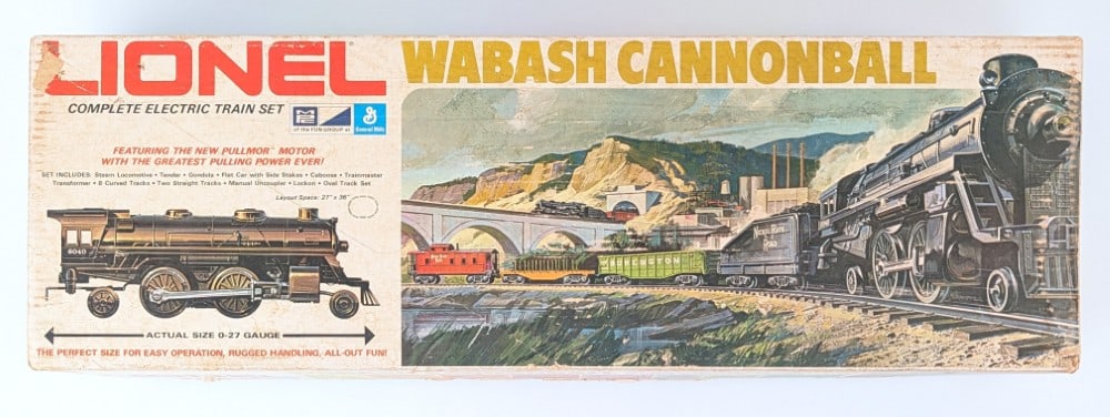 Lionel Wabash Cannonball Train Set #6-1081: Lionel O Gauge Wabash Cannonball train set. Set comes in the original box. The box shows staining and wear from storage. Item No. 6-1081.