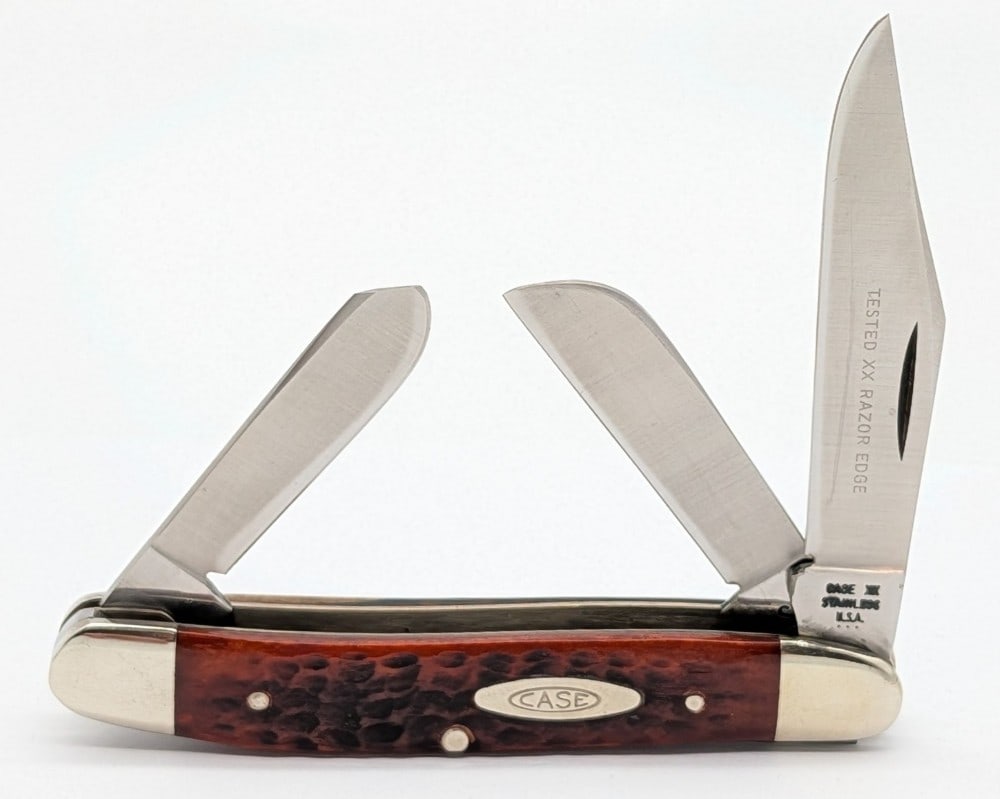 1977 Case XX Jigged Bone Medium Stockman 6347: Knife is in very nice condition with light scuffs on the bolsters from handling. Overall measures 3-7/8in when closed.