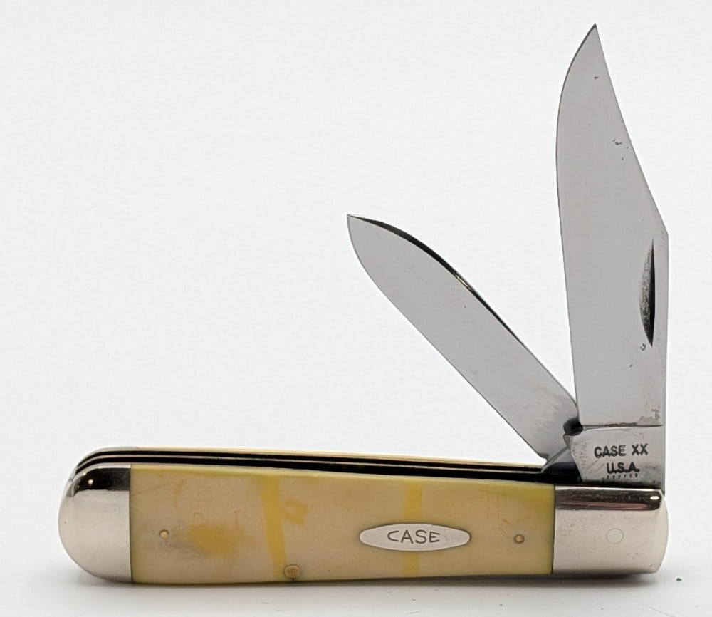 1974 Case XX Synth Yellow Uneven Jack Knife 3299 1/2: Knife is in good condition with light scuffs on the blades, light scuffs on the polished bolsters, and sun faded handle scales with pin cracks on the bottom pins of both handle scales. Overall measure