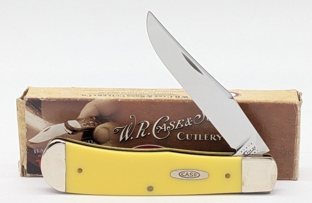 2010 Case XX Synth Yellow Back Pocket Knife TB61546 w/ Box: Knife is in very nice condition with light scuffs on the bolsters from handling. Overall measures 4-5/8in when closed.