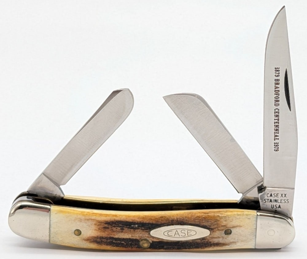 1979 Case XX Bradford Centennial Stag Medium Stockman 5318: Knife is in very nice condition with light scuffs on the bolsters from handling. Overall measures 3-5/8in when closed.