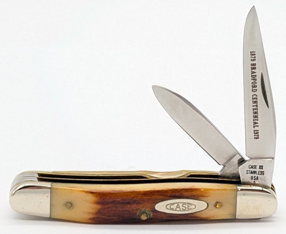 1979 Case XX Bradford Centennial Stag Small Jack Knife 52027: Knife is in nice condition with light scuffs on the bolsters, and a pin crack on the back handle scale. Overall measures 2-7/8in when closed.