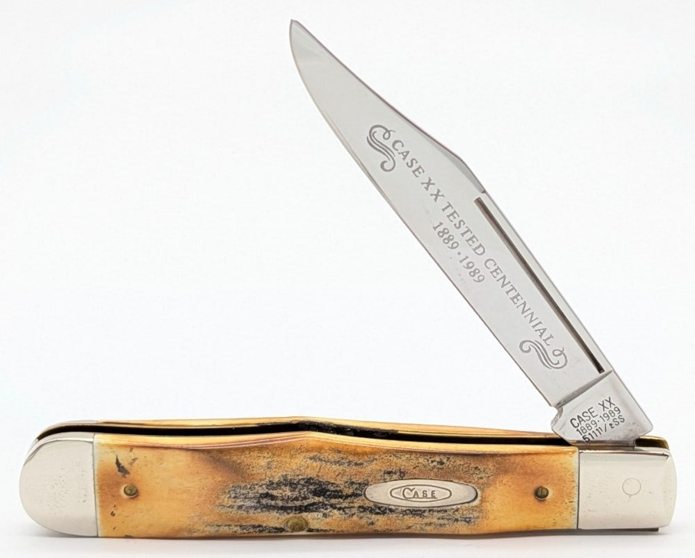 1989 Case XX Centennial Stag Long Pull No Guard Cheetah 5111 1/2: Knife is in very nice condition with light scuffs and some tarnishing on the bolsters from handling. Overall measures 4-3/8in when closed.