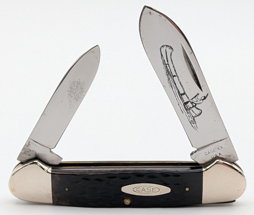 1978 Case XX Jigged Bone Canoe Knife 62131: Knife is in very nice condition with light scuffs on the bolsters from handling. Overall measures 3-5/8in when closed.