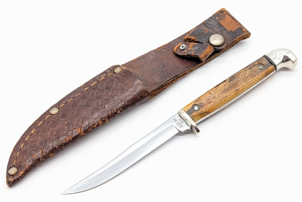 1965-79 Case XX Stag M5 Finn Fixed Blade Knife w/ Sheath: Knife is in nice condition with light scuffs on the polished blade, and light scuffs on the polished guard and pommel. Blade length measures 3in and overall 6-1/8in.