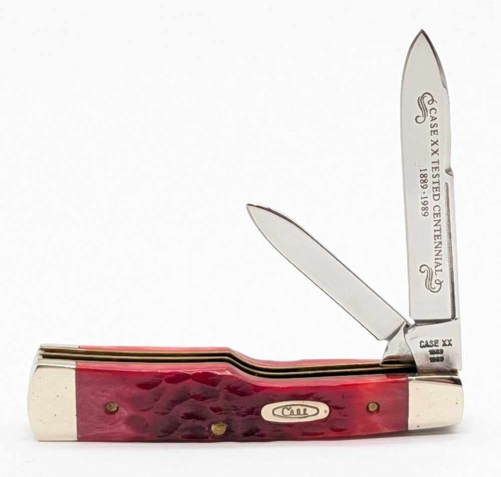 1989 Case XX Centennial Red Bone Small Gunstock R6215: Knife is in very nice condition with light scuffs on the bolsters from handling. Overall measures 3in when closed.