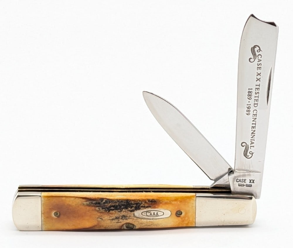 1989 Case XX Centennial Stag Razor 52005: Knife is in very nice condition with light scuffs on the bolsters from handling. Overall measures 3-7/8in when closed.