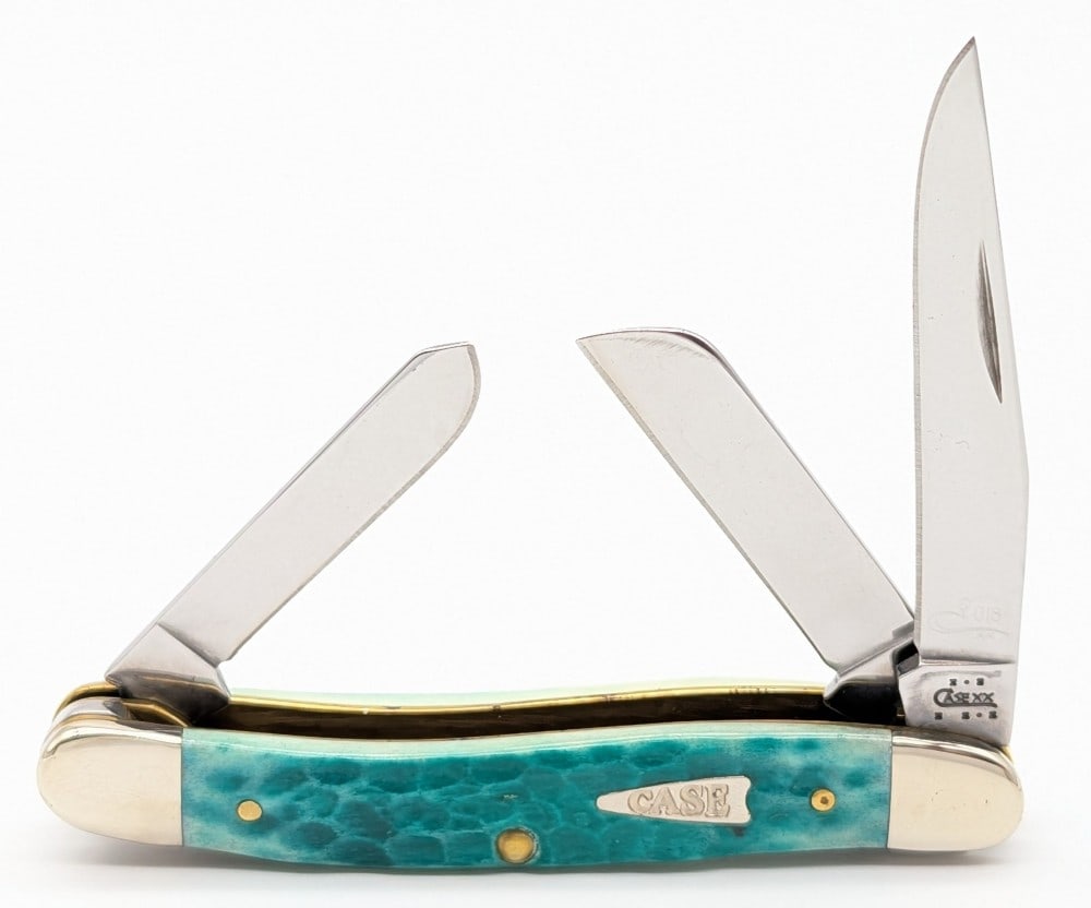 Ltd 2003 Case XX Jade Bone Stockman 6318: Knife is numbered 018, and is in very nice condition with minimal scuffs from handling. Overall measures 3-1/2in when closed.