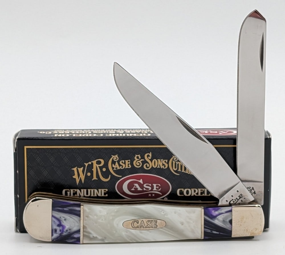 2012 Case XX Blue & White Corelon Trapper 9254: Comes in a non matching corelon box. Knife is in like new condition. Overall measures 4-1/8in when closed.