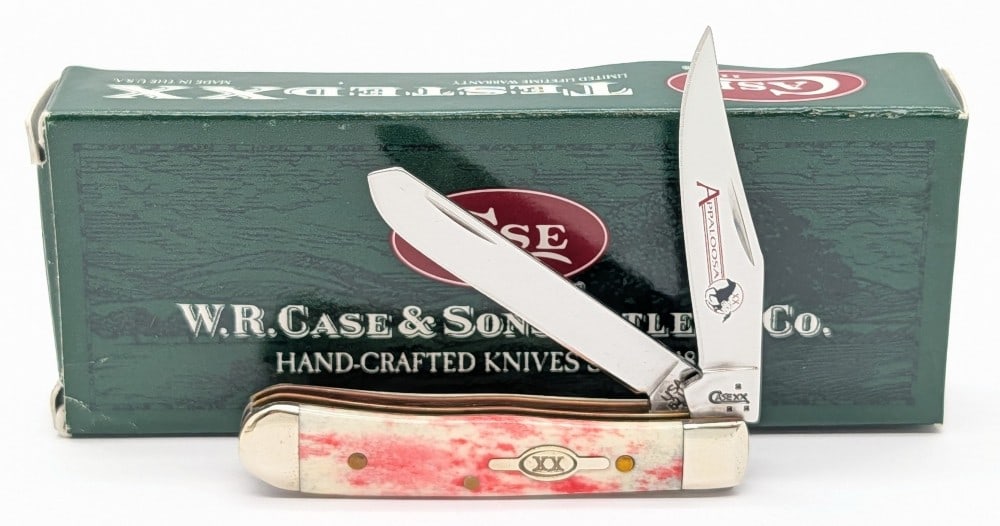 2007 Case XX Red Appaloosa Bone Tiny Trapper 62154 w/ Box: Knife is in very nice condition with light tarnishing from handling. Overall measures 2-3/8in when closed.