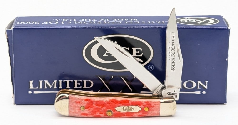 Ltd 2007 Case XX Salmon Bone Wharncliffe Tiny Trapper 62154 w/ Box: Knife is 1 of 3000, and is in very nice condition with minimal wear from handling. Overall measures 2-3/8in when closed.