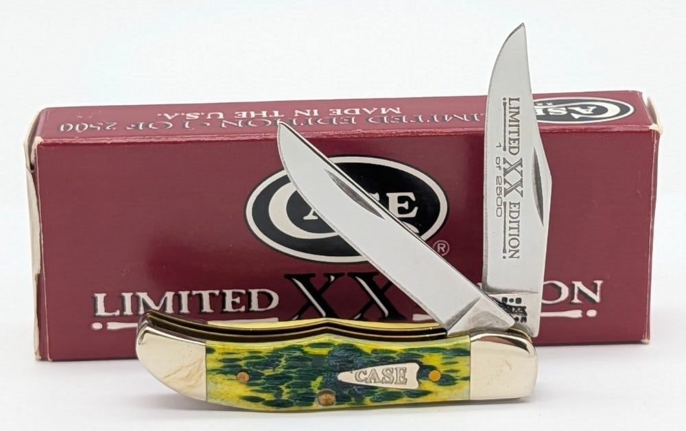 Ltd 2002 Case XX Lemon Lime Bone Pocket Hunter 62165 w/ Box: Knife is 1 of 2500, and is in very nice condition with minimal wear from handling. Overall measures 2-3/4in when closed.