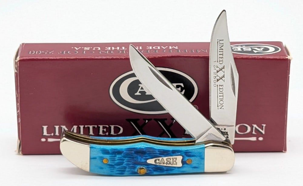 Ltd 2002 Case XX Caribbean Blue Bone Pocket Hunter 62165 w/ Box: Knife is 1 of 2500, and is in very nice condition with minimal wear from handling. Overall measures 2-3/4in when closed.